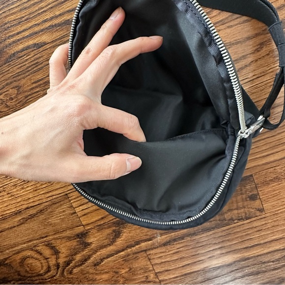 lululemon athletica Black All Night Micro Festival Crossbody Sling bag - Picture 10 of 14